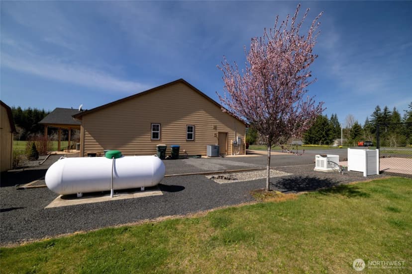 Property photo for 318 Pleasant Hill Road, Chehalis photo 31