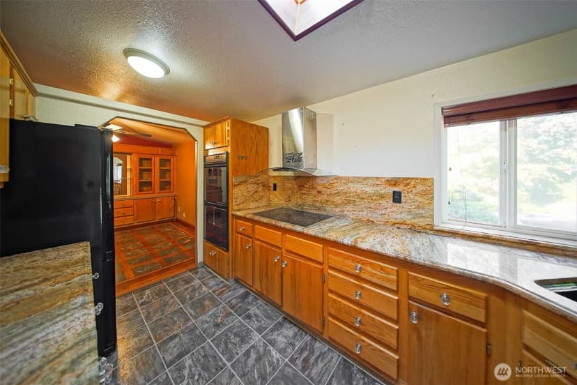 Property photo for 19308 8th Street E, Spanaway photo 21