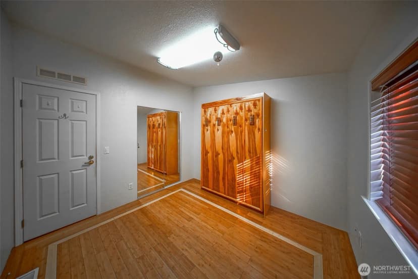 Property photo for 19308 8th Street E, Spanaway photo 27