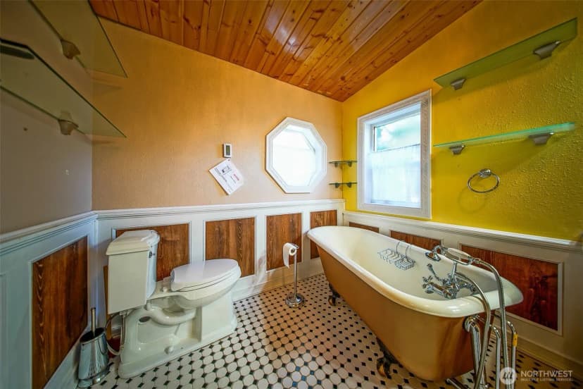 Property photo for 19308 8th Street E, Spanaway photo 38