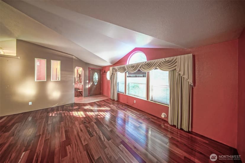 Property photo for 19308 8th Street E, Spanaway photo 15