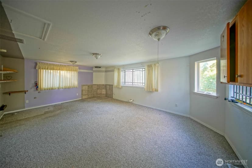 Property photo for 19308 8th Street E, Spanaway photo 24