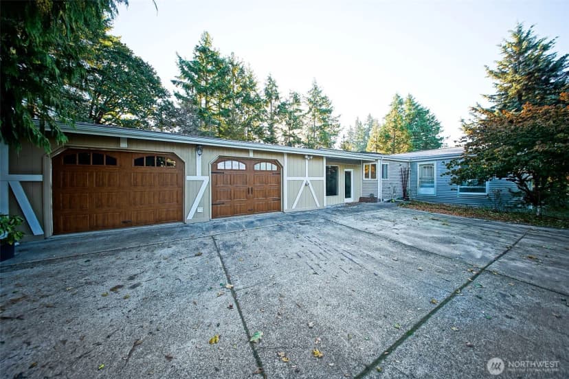 Property photo for 19308 8th Street E, Spanaway photo 4