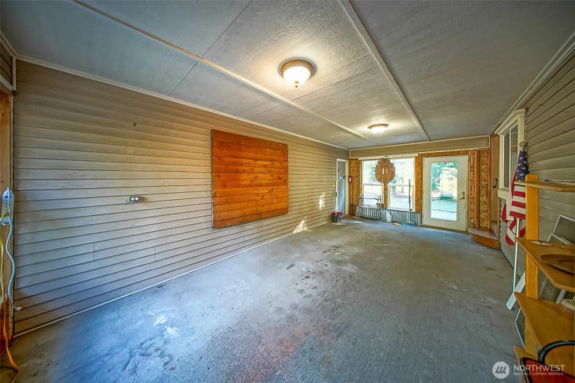 Property photo for 19308 8th Street E, Spanaway photo 12