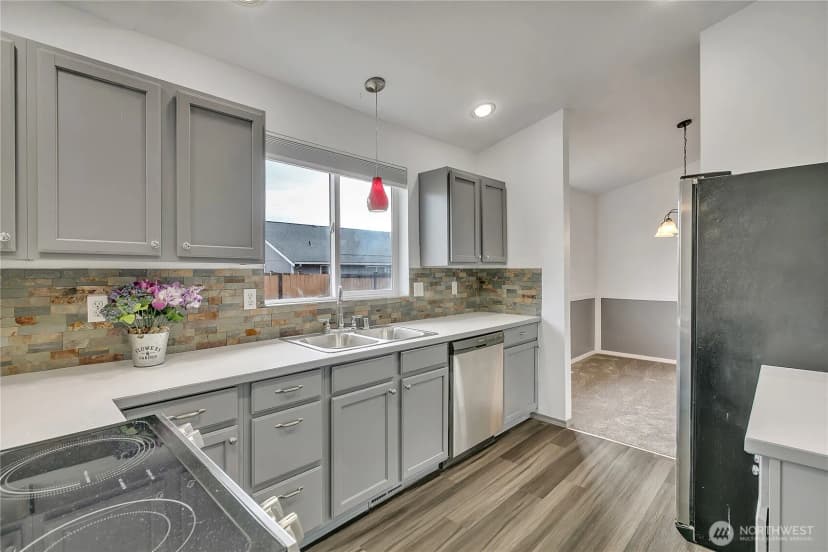 Property photo for 1108 200th Street Ct E, Spanaway photo 11
