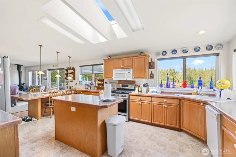 Property photo for 399 Pike Place, Sequim photo 11