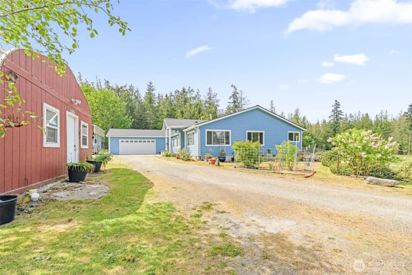 Property photo for 399 Pike Place, Sequim photo 3