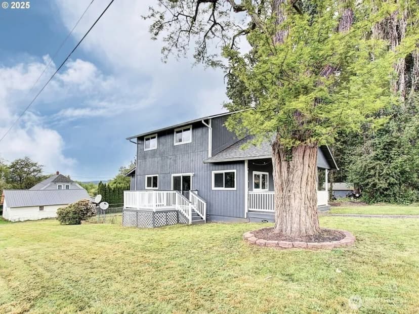 Property photo for 823 D Street, Vader photo 15