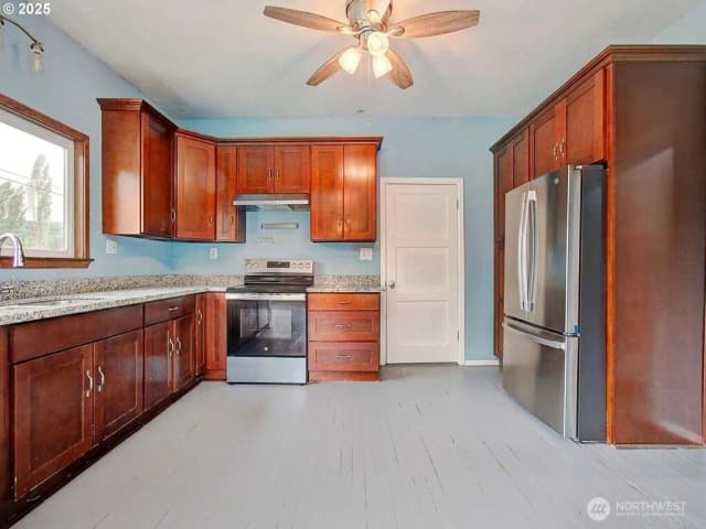 Property photo for 823 D Street, Vader photo 4