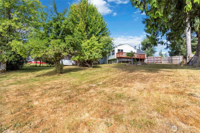 Property photo for 912 Nevada Drive, Longview photo 33