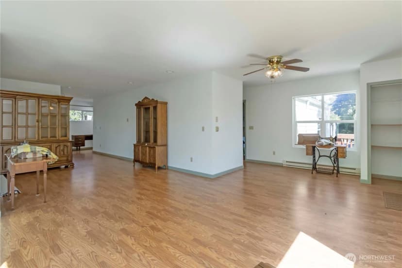 Property photo for 912 Nevada Drive, Longview photo 18