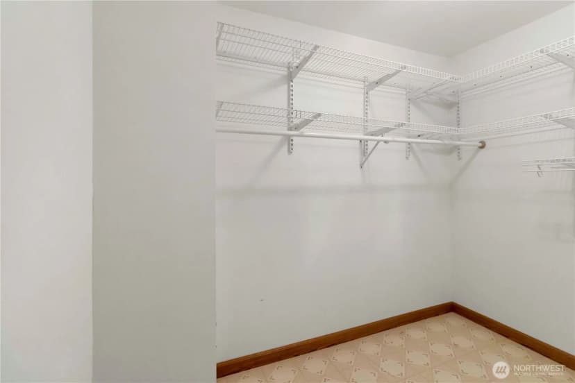 Property photo for 912 Nevada Drive, Longview photo 19