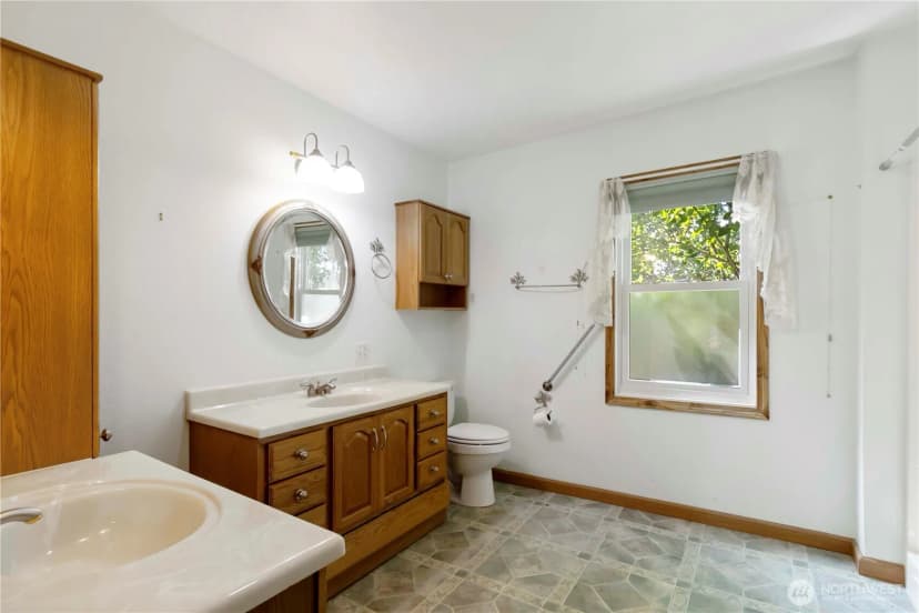 Property photo for 912 Nevada Drive, Longview photo 15