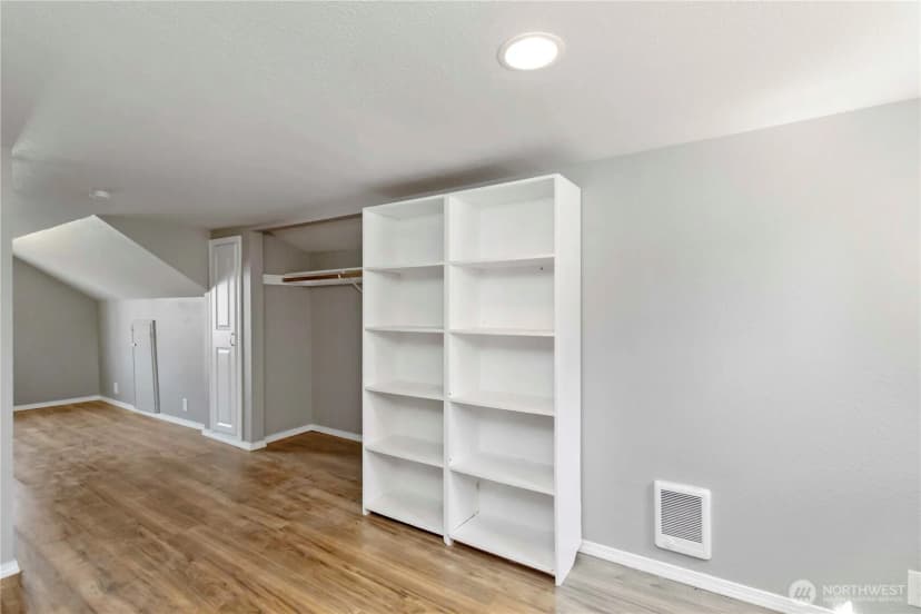 Property photo for 912 Nevada Drive, Longview photo 29