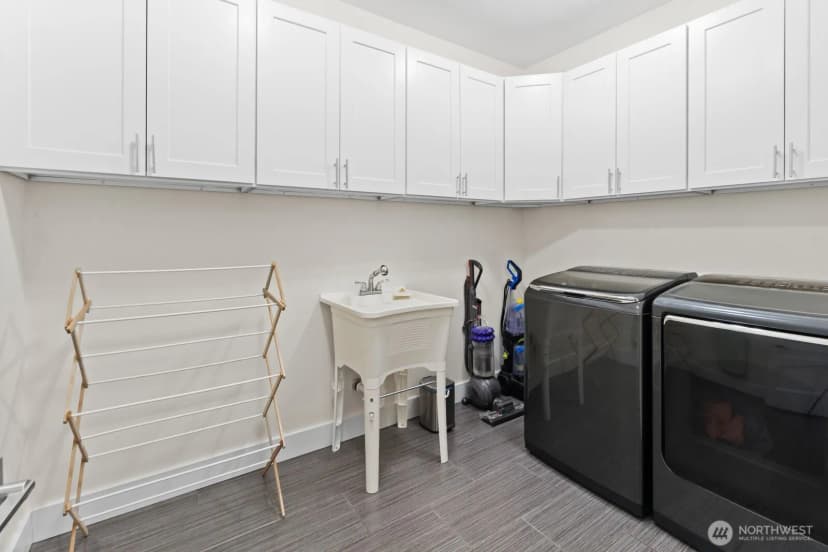 Property photo for 2311 S 135th Lane, Seattle photo 31