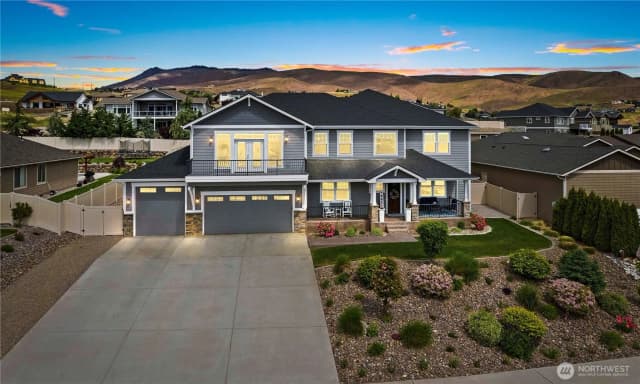 Property photo for 872 Sage Crest Drive, Wenatchee