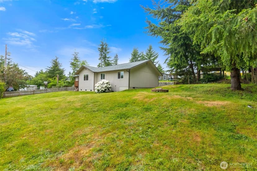 Property photo for 60 E Treewater Place, Shelton photo 21