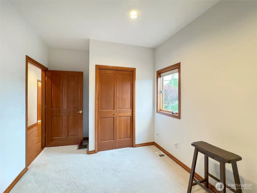Property photo for 706 W 4th Street, Port Angeles photo 21