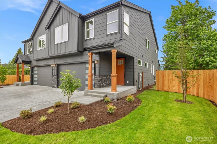 Property photo for 2613 Spruce Road #b, Lake Stevens photo 2