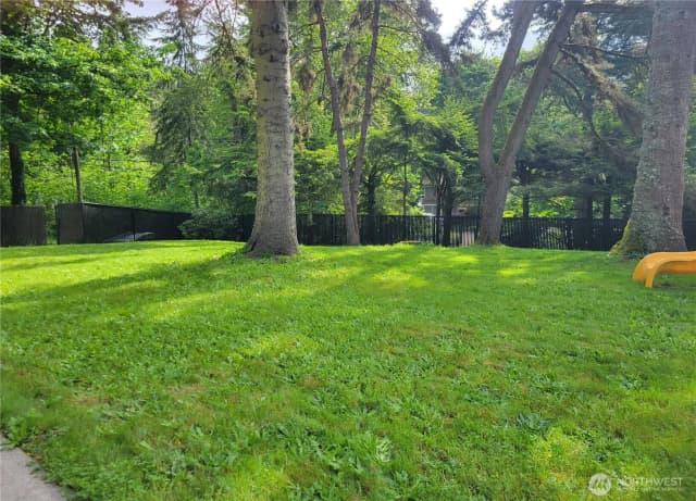 Property photo for 14207 177th Avenue Se, Renton photo 4