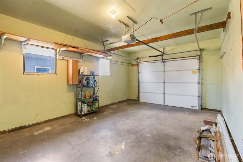Property photo for 1214 Sw 3rd Avenue, Quincy photo 18