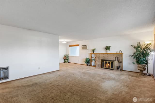 Property photo for 1214 Sw 3rd Avenue, Quincy photo 4