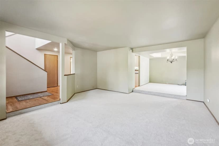 Property photo for 3008 S 365th Court, Federal Way photo 8