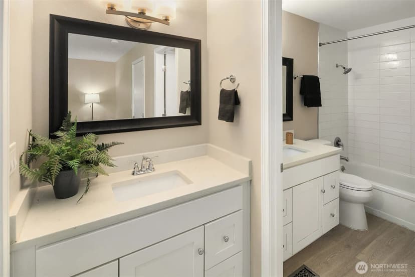 Property photo for 10030 120th Street #e3, Kirkland photo 15