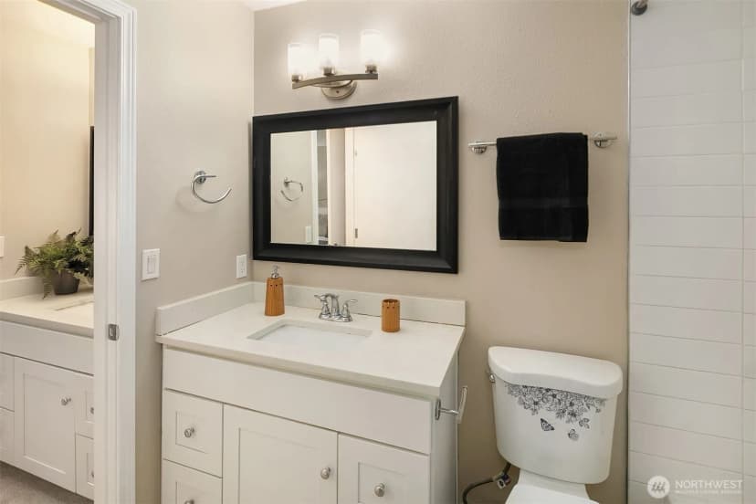 Property photo for 10030 120th Street #e3, Kirkland photo 14