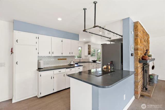 Property photo for 1330 Marlin Drive Se, Port Orchard photo 4