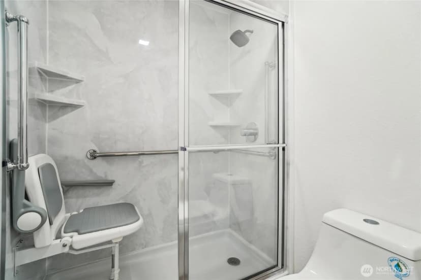 Property photo for 22744 Se 273rd Street, Maple Valley photo 13