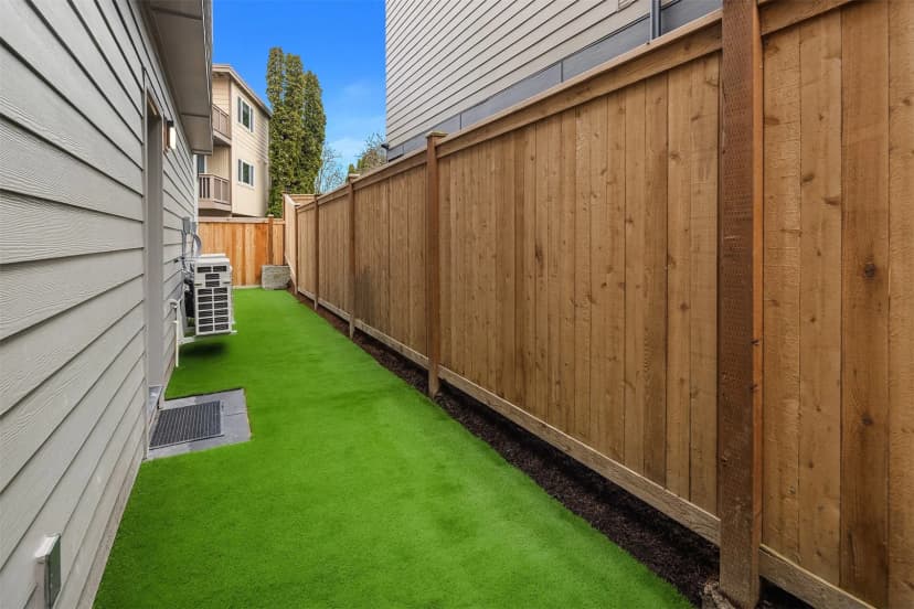 Property photo for 207 2nd Avenue S, Kirkland photo 28