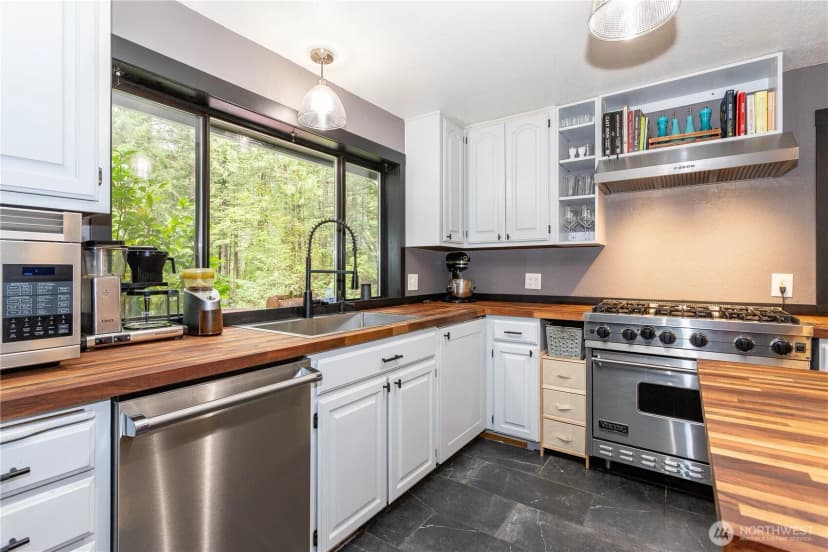 Property photo for 42520 State Route 2, Gold Bar photo 8