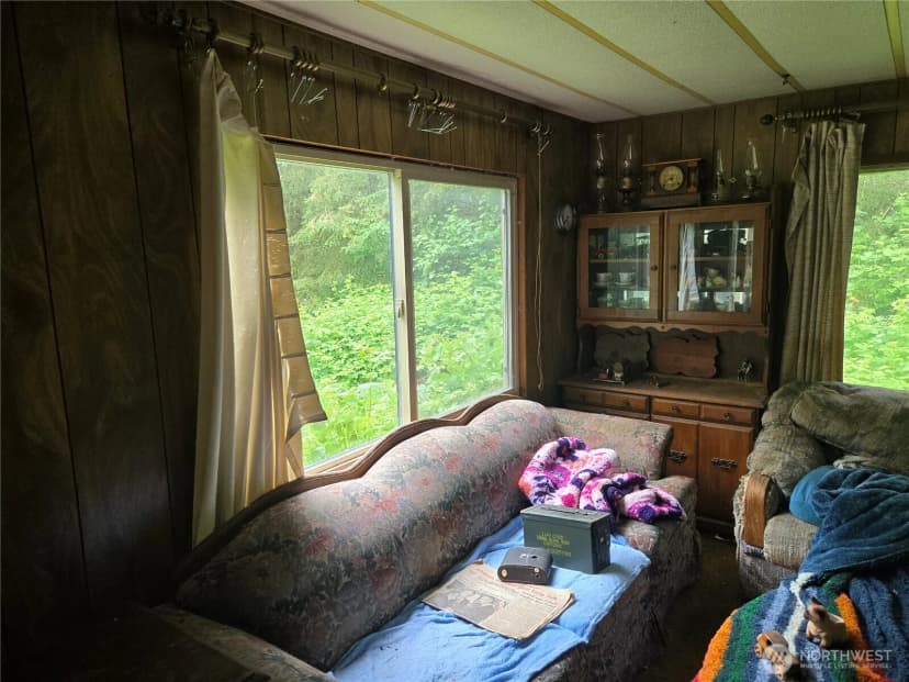 Property photo for 2438 Squires Road, Bellingham photo 20