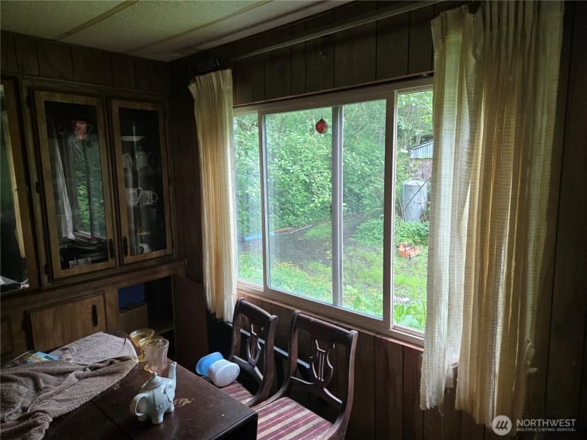 Property photo for 2438 Squires Road, Bellingham photo 21