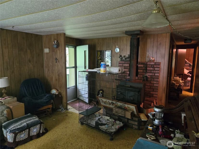 Property photo for 2438 Squires Road, Bellingham photo 19