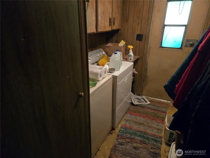 Property photo for 2438 Squires Road, Bellingham photo 24