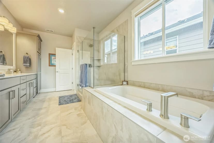 Property photo for 3110 Arrowroot Loop Se, Lacey photo 19