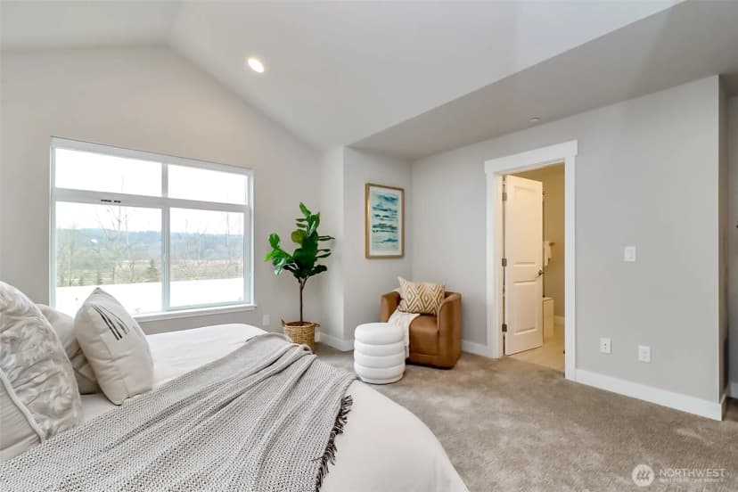 Property photo for 16001 1st Avenue Ne, Duvall photo 14