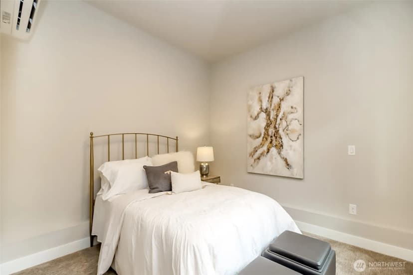 Property photo for 16001 1st Avenue Ne, Duvall photo 19