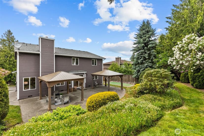 Property photo for 2423 Viewcrest Avenue, Everett photo 34