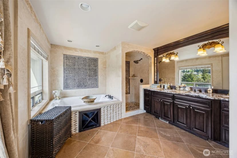 Property photo for 33508 42 Avenue Sw, Federal Way photo 18