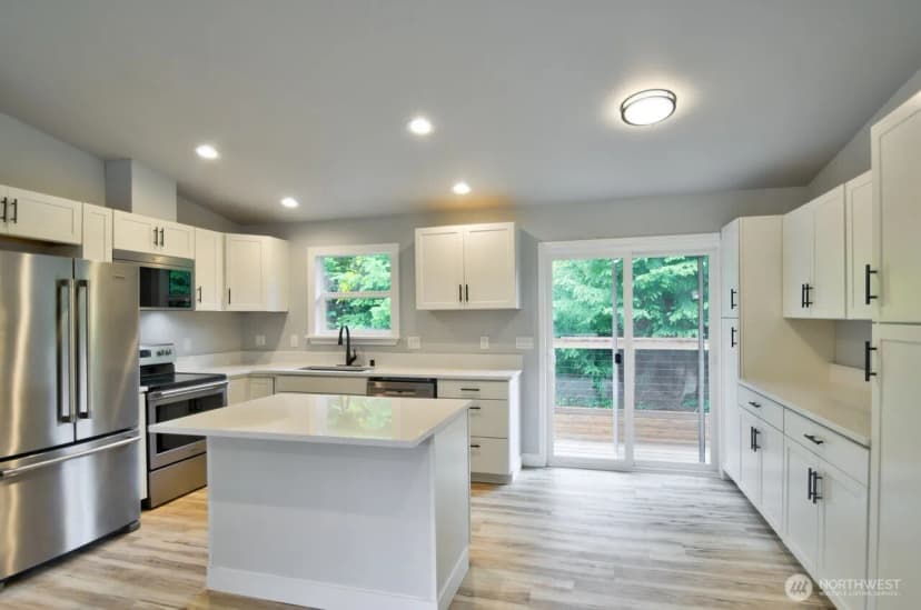 Property photo for 420 E Dartmoor Drive, Shelton photo 8