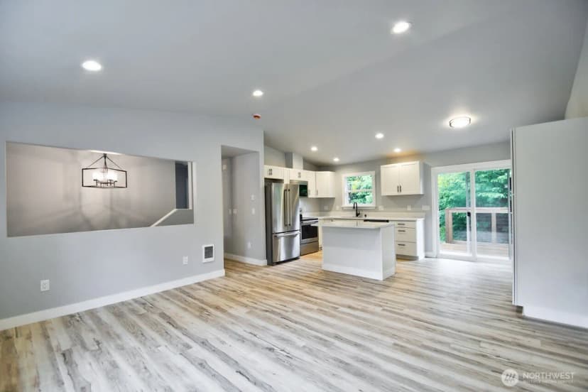 Property photo for 420 E Dartmoor Drive, Shelton photo 5