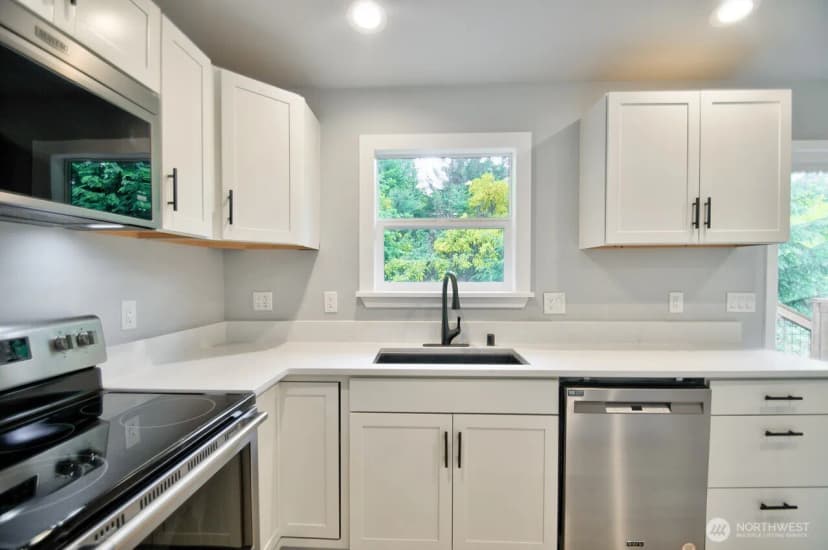 Property photo for 420 E Dartmoor Drive, Shelton photo 11