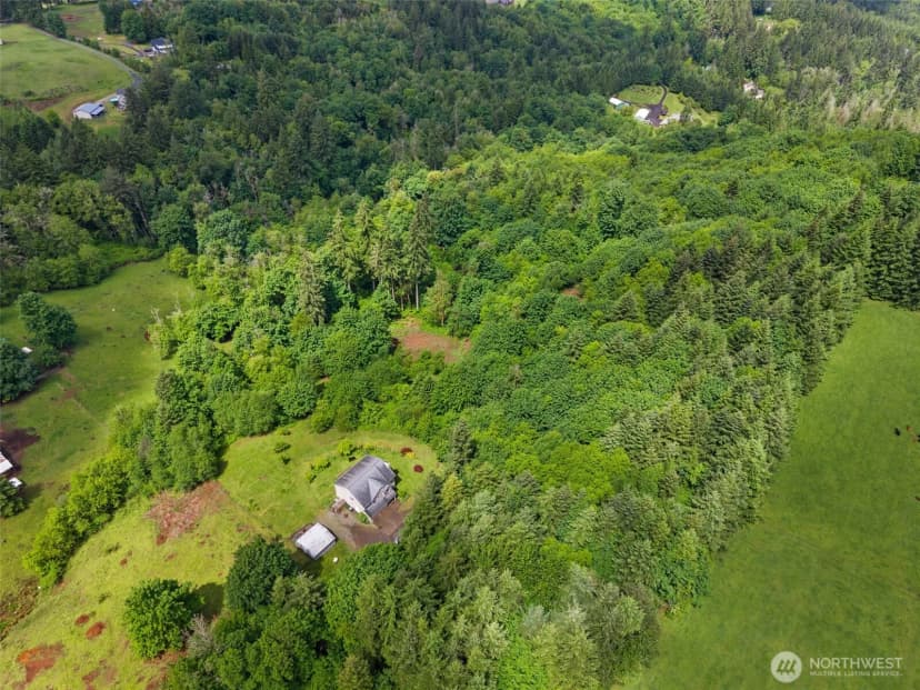 Property photo for 116 Nw 394th Street, Woodland photo 35