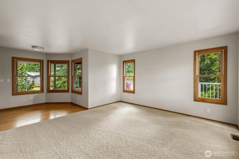 Property photo for 187 Acorn, Longview photo 5