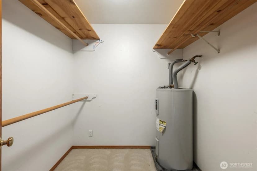 Property photo for 187 Acorn, Longview photo 16
