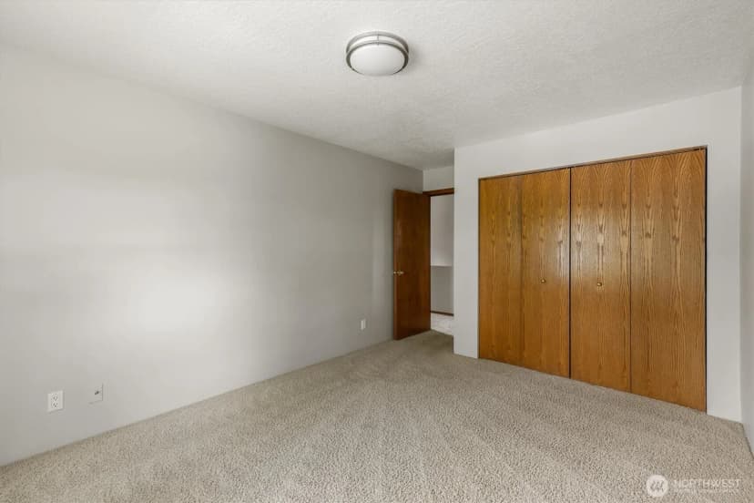 Property photo for 187 Acorn, Longview photo 21