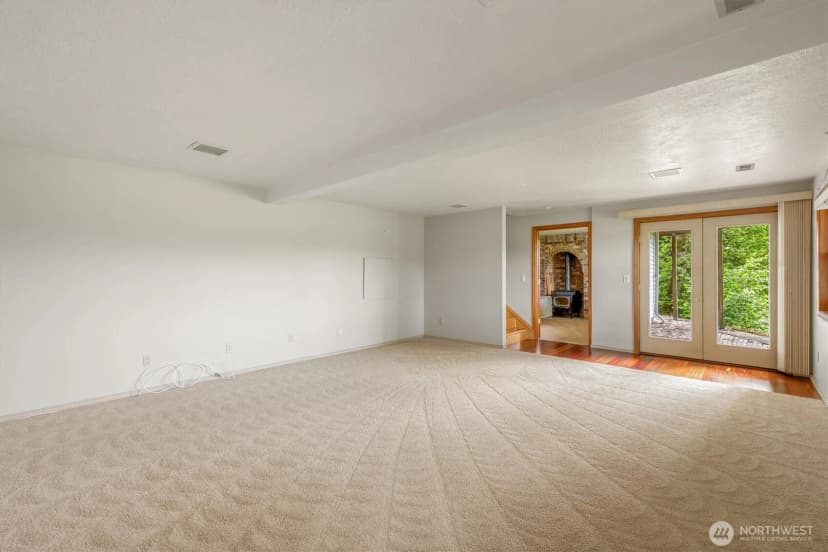 Property photo for 187 Acorn, Longview photo 24